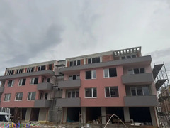 Двустаен апартамент в Остромила 58 кв.